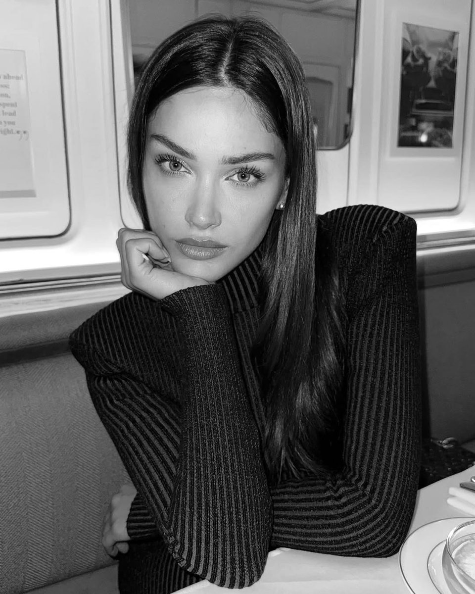 Julia Vernier tweet media