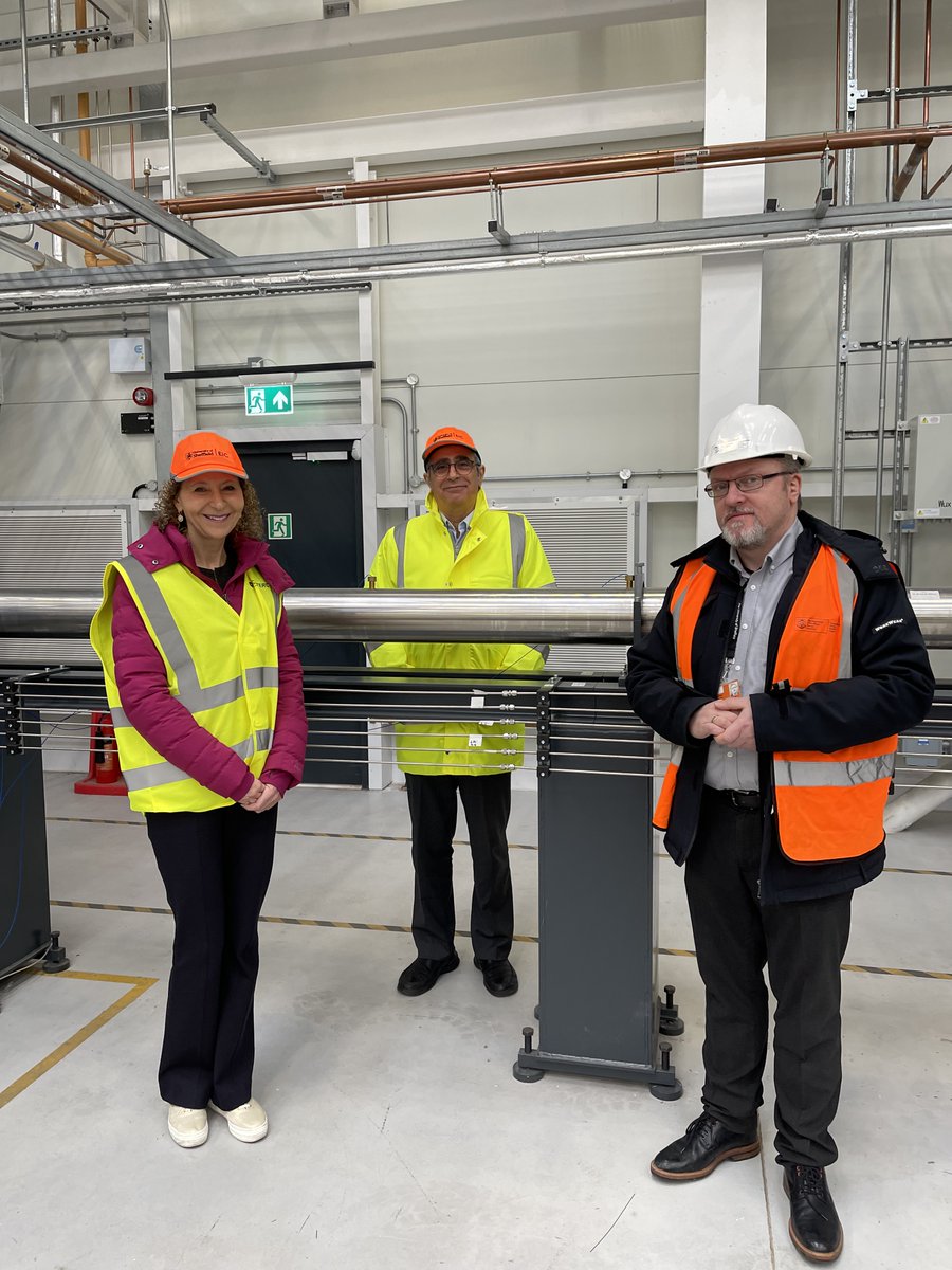 ARobinsonFayek's tweet image. Exciting visit to the Translational Energy Research Centre with Mohamed Pourkashanian (Head of TERC) and @kris_milkowski. Great discussions on collaboration opportunities with the @sheffielduni Energy Institute!