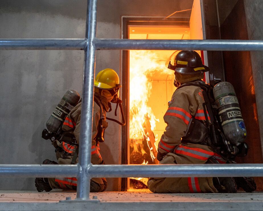 rdpschools's tweet photo. 🔥 🚒 Starting 2025-2026, #RedDeer Public's Fire Academy sparks opportunities for Grade 11-12 students! Earn credits & real-world firefighting skills in partnership with @CityofRedDeer Emergency Services. To learn more, visit https://t.co/wUAR2AVmTJ #RDPSD #CollaborativeRDPSD https://t.co/7RjdqHTQs2