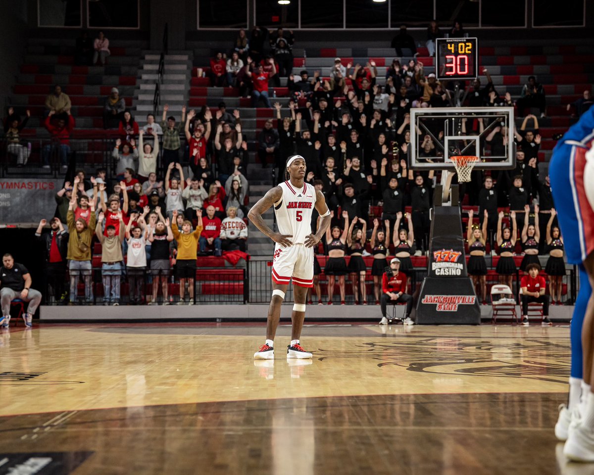 JaxStateMBB's tweet photo. 𝐅𝐀𝐍𝐒, we need 𝐘𝐎𝐔 🫵

Join us as we #PackThePete for a pair of home games this week. Let’s get this place 𝐅𝐈𝐋𝐋𝐄𝐃 ‼️

🎟️ https://t.co/wn0MaBKysE

#StayCocky 🐔 | #FearTheBeak 👌 https://t.co/Om0hf6E07e
