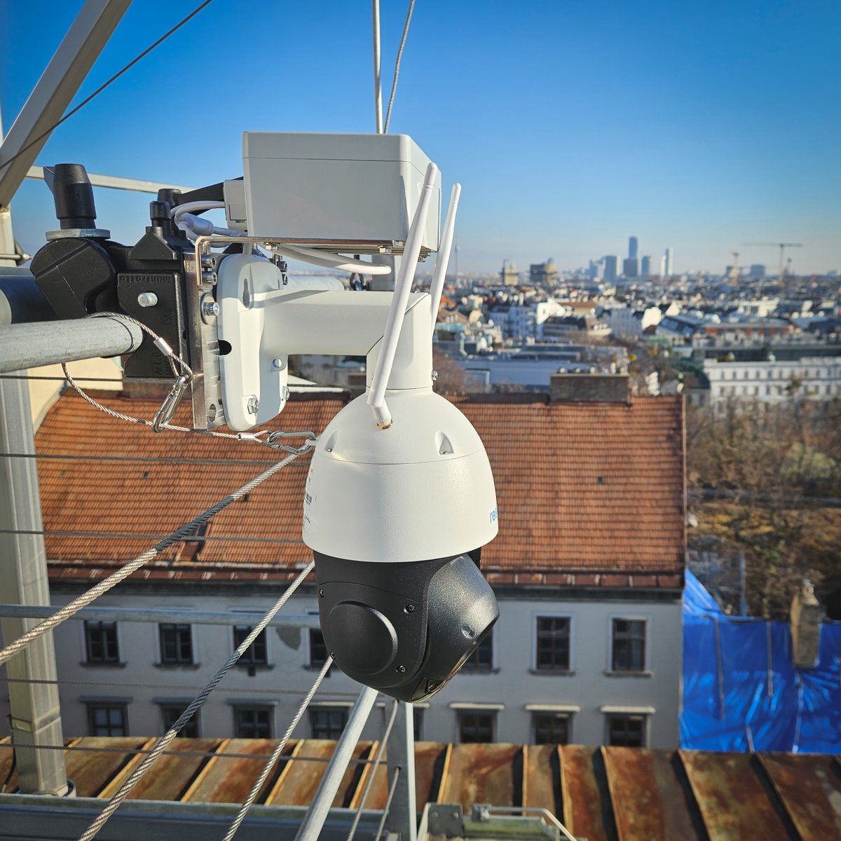 TimelapseRobot's tweet photo. 🛠️ Testing in progress: Reolink RLC-823S1W 📸
Remote-controlled pan tilt head + 5X optical zoom? Yes, please! We're putting this camera to the test for long-term timelapse projects where remote control is a game-changer (think construction framing updates!).🔗
#ReolinkRLC823S1W https://t.co/6lse2ocrHC