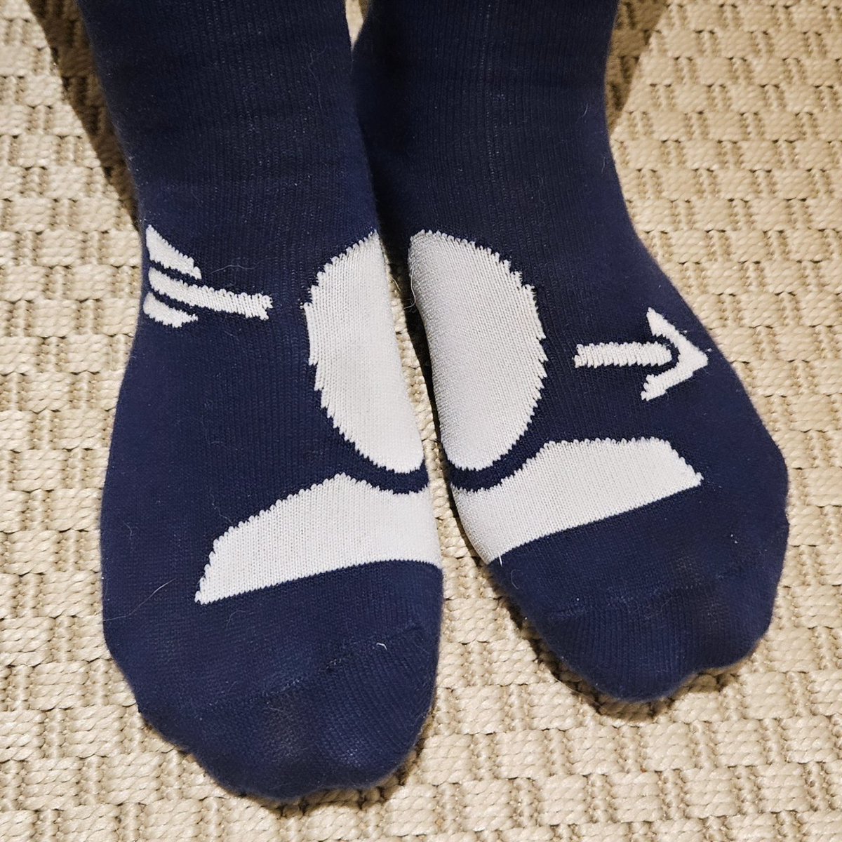 Enjoying our new <a href="/helldivers2/">HELLDIVERS™ 2</a> &amp; <a href="/ArrowheadGS/">Arrowhead Game Studios</a> socks we made for the company Christmas gift! 🎁 
#helldivers2