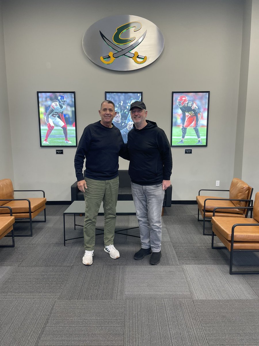 Great visit with La Tech OC Tony Franklin this morning!  Thanks for recruiting Calvary Football! 
#WeAreCalvary!
#SwordsUp!