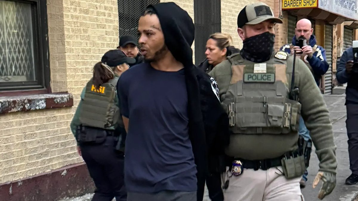 Mario Nawfal tweet media