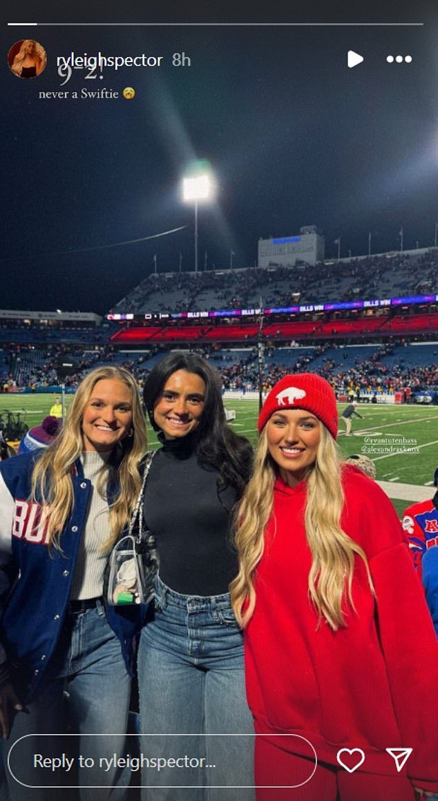 ChiefsReceipts's tweet image. #Bills LB Baylon Spector's wife Ryleigh after reg. season win over Chiefs:

"9-2! NEVER A SWIFTIE 🥱"