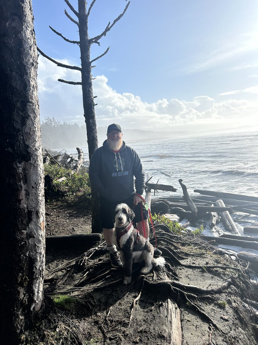 IAmCarlJensen's tweet photo. Just booked a week to decompress in #Tofino for April…ahhhhh starting to feel more relaxed already!! #Tuffcity #Ukee https://t.co/PXkjJW2x8y