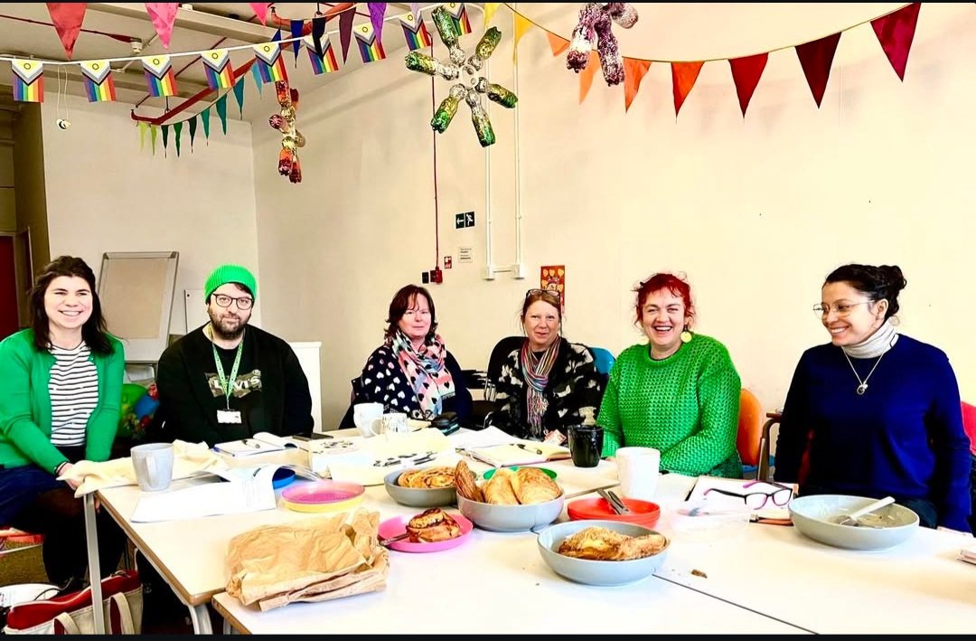 AttuneProject's tweet image. Great to see our Attune postdoc, Dr. Isabelle Butcher, presenting at @ArkTOxford today! She shared insights on the latest research in adolescent mental health, creativity, and wellbeing. Thanks to @oxchildpsych for the collaboration! #MentalHealth #Creativity #AttuneProject