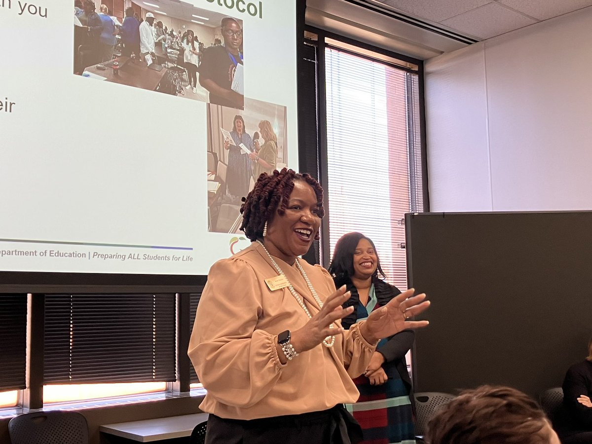 tanzy_kilcrease's tweet image. Robin Cartright did an excellent job with the ELA presentation!  Now, we are fortunate to have Lya Snell and Jenise Sexton with us to teach us about the math standards!  I can’t wait!