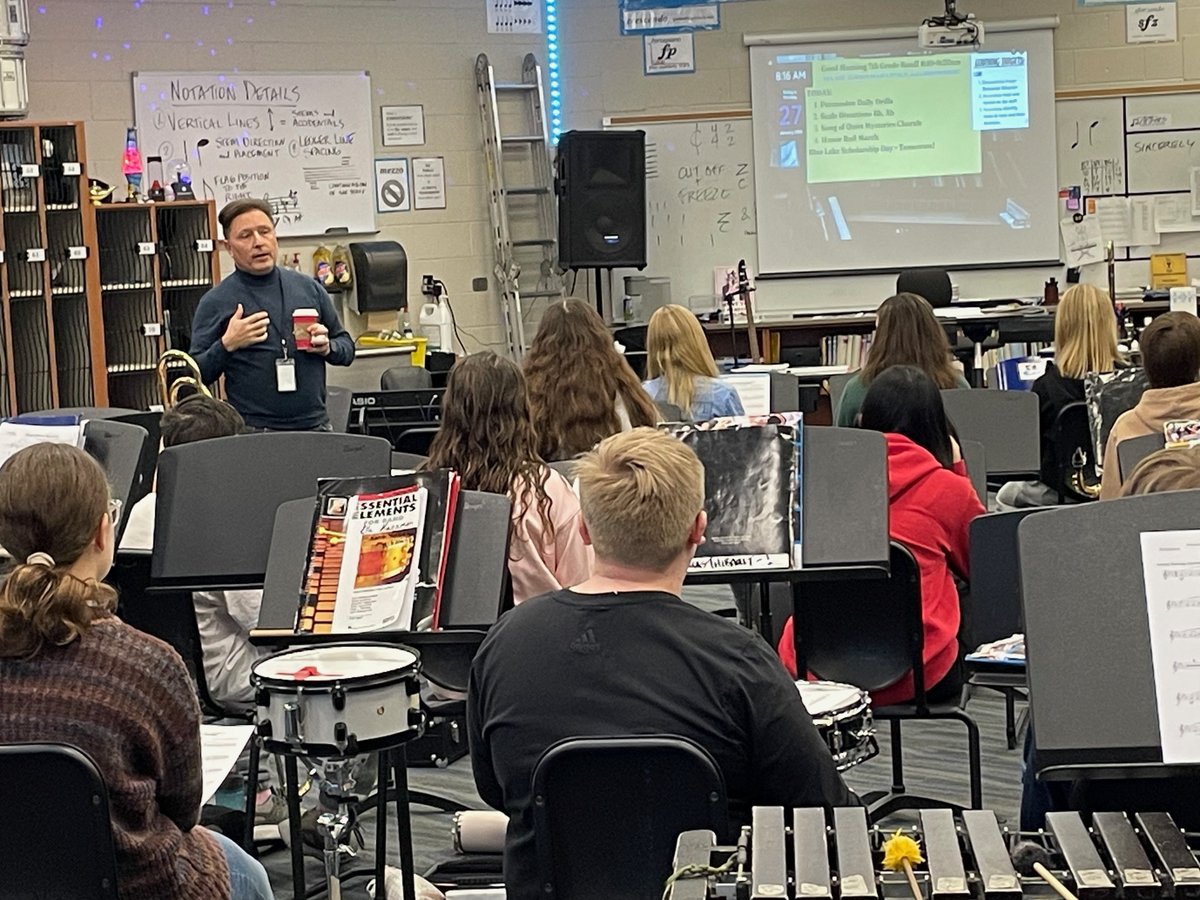 douglas_mentzer's tweet photo. Tuesday Talk is specific to an outstanding Monday - a visit to AMS and seeing Mr. Kopera, Mr. Diroff presenting at Rotary, and our elementary leaders & students honored the BOE. SAY YES to TPS! #yes2tps @koperap https://t.co/7DNK3MPTkI