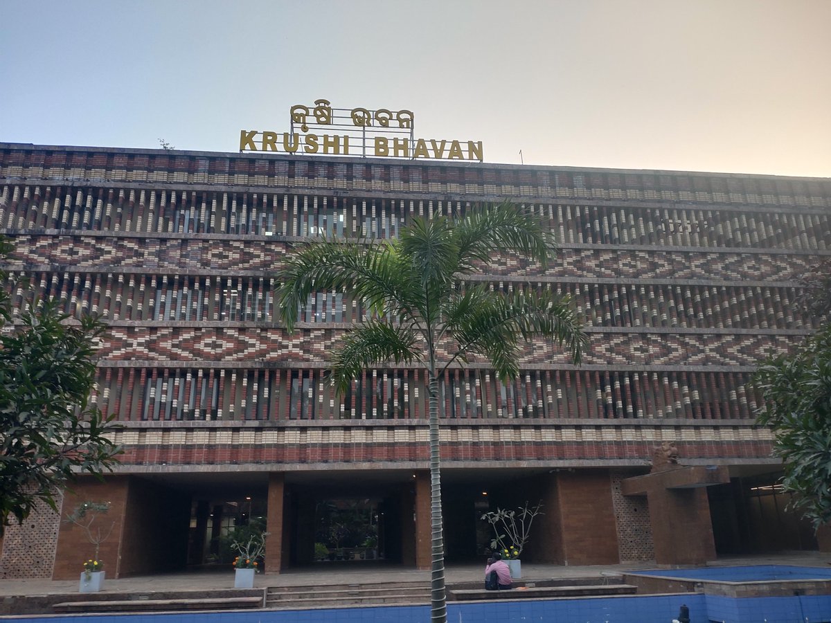 sachinphad90's tweet photo. #SowingSeedsofSuccess
Started working at Climate Resilience Cell, Dept of Agri, Govt of Odisha here committed to Climate Smart Agriculture for farmers as a "Senior Associate Climate Smart Agriculture Specialist" @CSTEP_India to enrich policymaking through innovative approaches https://t.co/zdN2Bop6q1