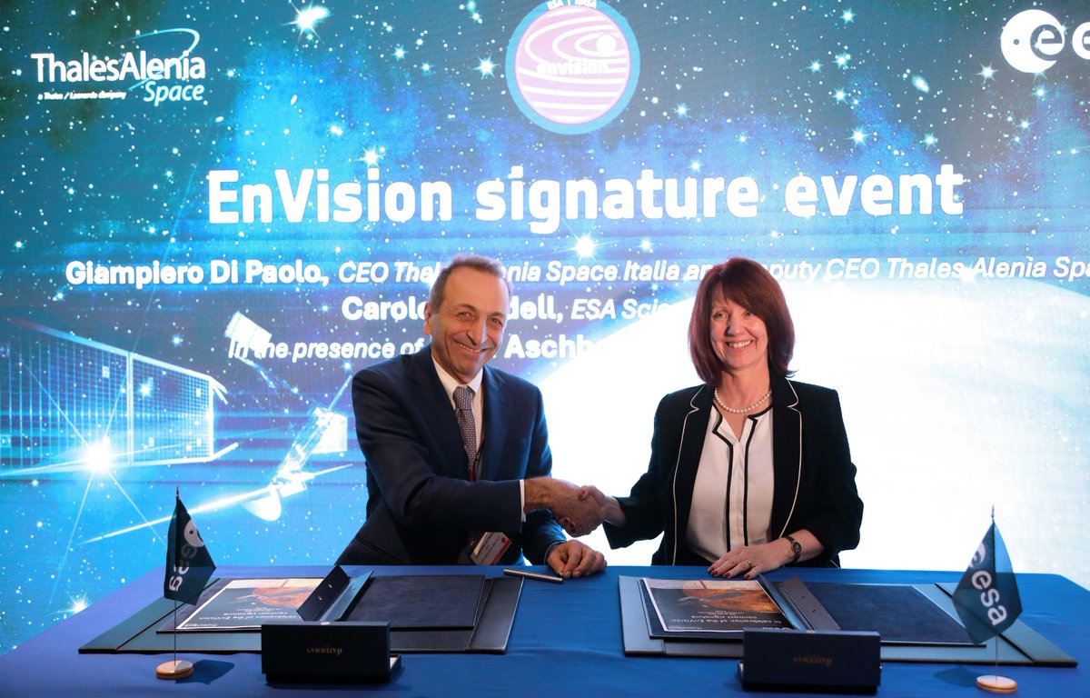 Thales Alenia Space (@thales_alenia_s) on Twitter photo Thales Alenia Space has signed a contract with <a href="/esa/">European Space Agency</a> to build the #EnVision spacecraft that will unveil Venus’ deepest mysteries!🌌
Read the press release: urls.fr/IusgLb
#EuropeanSpaceConf <a href="/thalesgroup/">Thales Group</a> <a href="/Leonardo_IT/">Leonardo</a> <a href="/esascience/">ESA Science</a> Thales Alenia Space has signed a contract with <a href="/esa/">European Space Agency</a> to build the #EnVision spacecraft that will unveil Venus’ deepest mysteries!🌌
Read the press release: urls.fr/IusgLb
#EuropeanSpaceConf <a href="/thalesgroup/">Thales Group</a> <a href="/Leonardo_IT/">Leonardo</a> <a href="/esascience/">ESA Science</a>