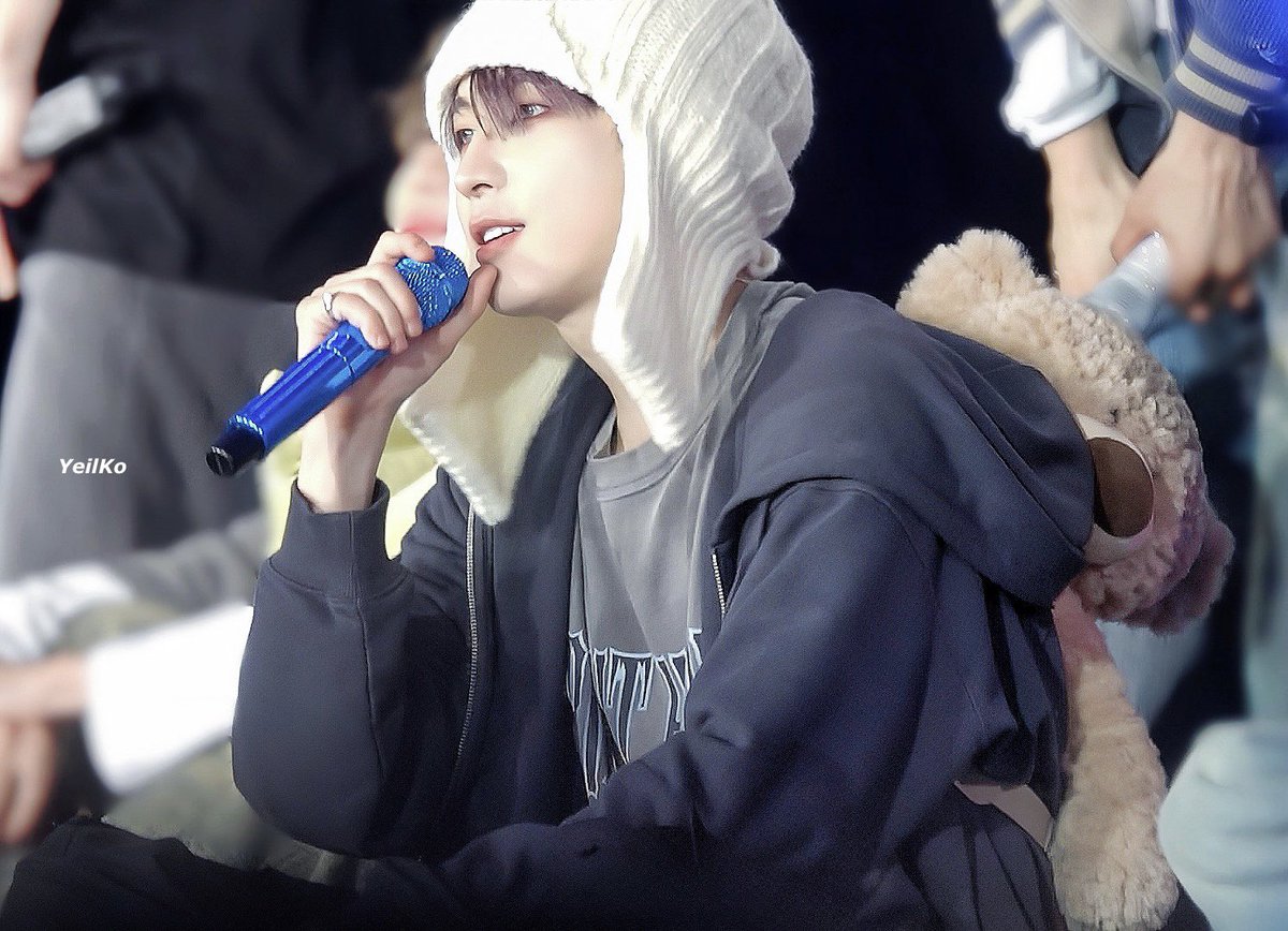 새해 복 많이 받으세요♥︎

241012 RIGHT HERE in GOYANG

 #원우 #전원우 #ウォヌ #WONWOO #全圆佑 #SEVENTEEN #세븐틴