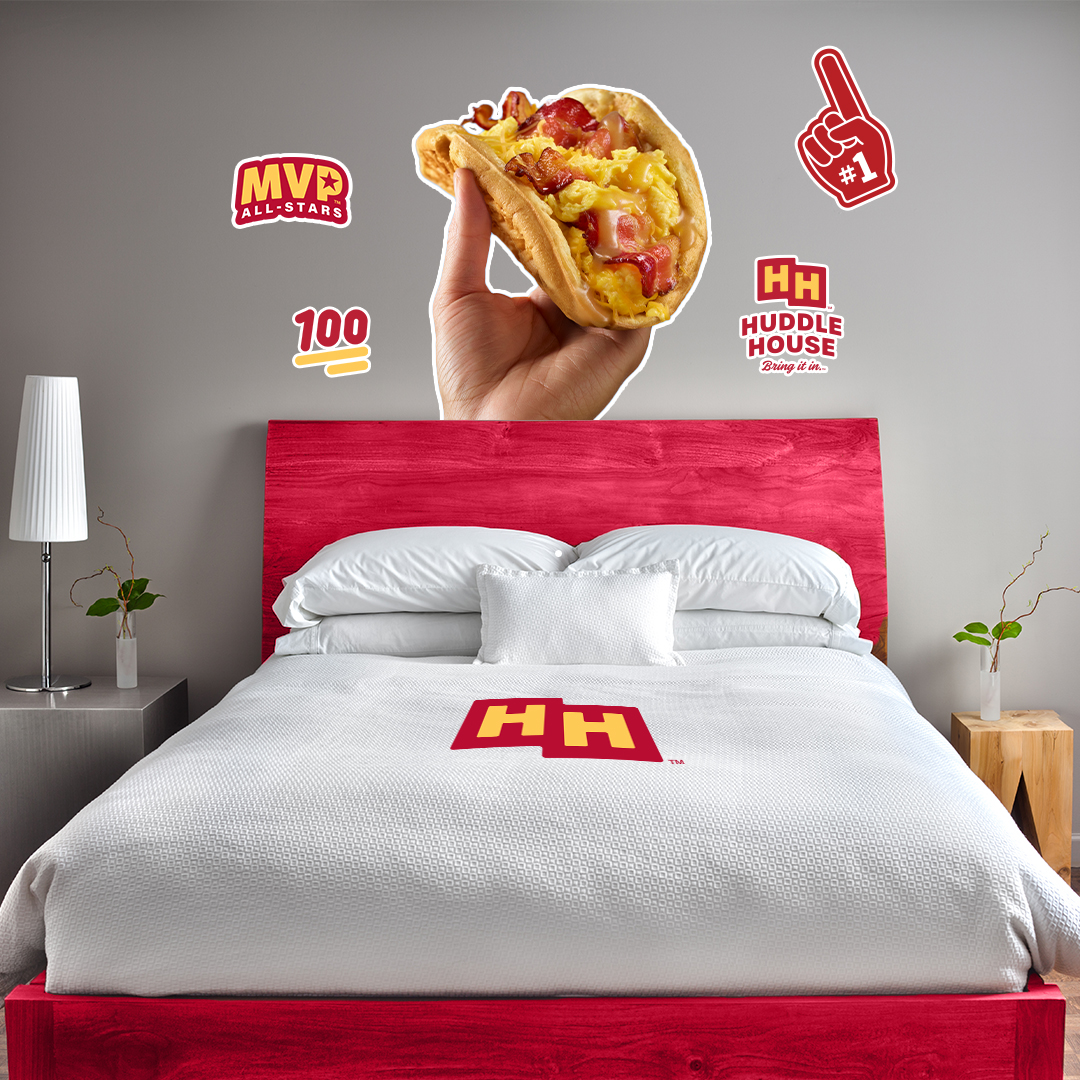 Huddle House tweet media