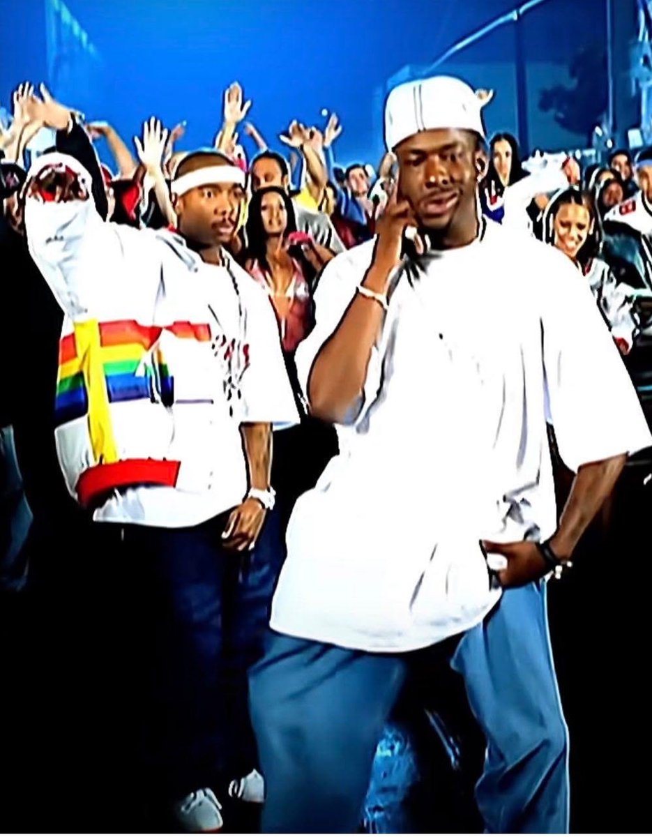 coolaid305's tweet photo. Bobby Brown was GEEKIN
Look at his mouth 😫🤣

JaRule can't believe he's witnessing such generational
GEEKERY https://t.co/3PACEVBG4Q