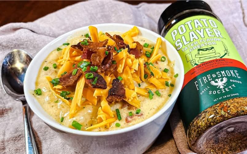 SlobsRus_BBQ's tweet photo. Warm and wonderfully loaded with all the toppings you’d put on a baked tater!

https://t.co/VOJYuQrYO0

#coldweather #firesmokesociety #potatoslayer #potatosoup #winterrecipes #soupseason #soupoftheday #shopping #blackfridaydeals #StaySaucey #bbqlovers #souplovers https://t.co/sFlqW6sLTg