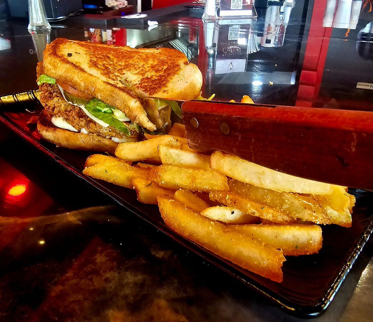 YoungTrapMuzic's tweet photo. Join us today for lunch @Cache42Downtown 
📍97 N Main St Memphis, TN 38103. 
Lunch is 11am - 3pm. Dinner starts at 5pm!
https://t.co/v16996bnzU https://t.co/5Xv69APT8C