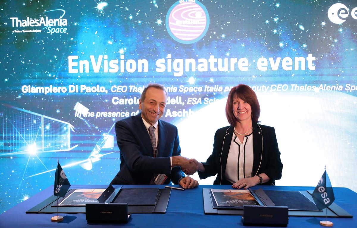 Signed and sealed: <a href="/ESA_Envision/">ESA_Envision</a> can move towards construction 👏

During the 17th European Space Conference, ESA awarded a contract to <a href="/Thales_Alenia_S/">Thales Alenia Space</a> to build the Envision spacecraft 👉 esa.int/Science_Explor…