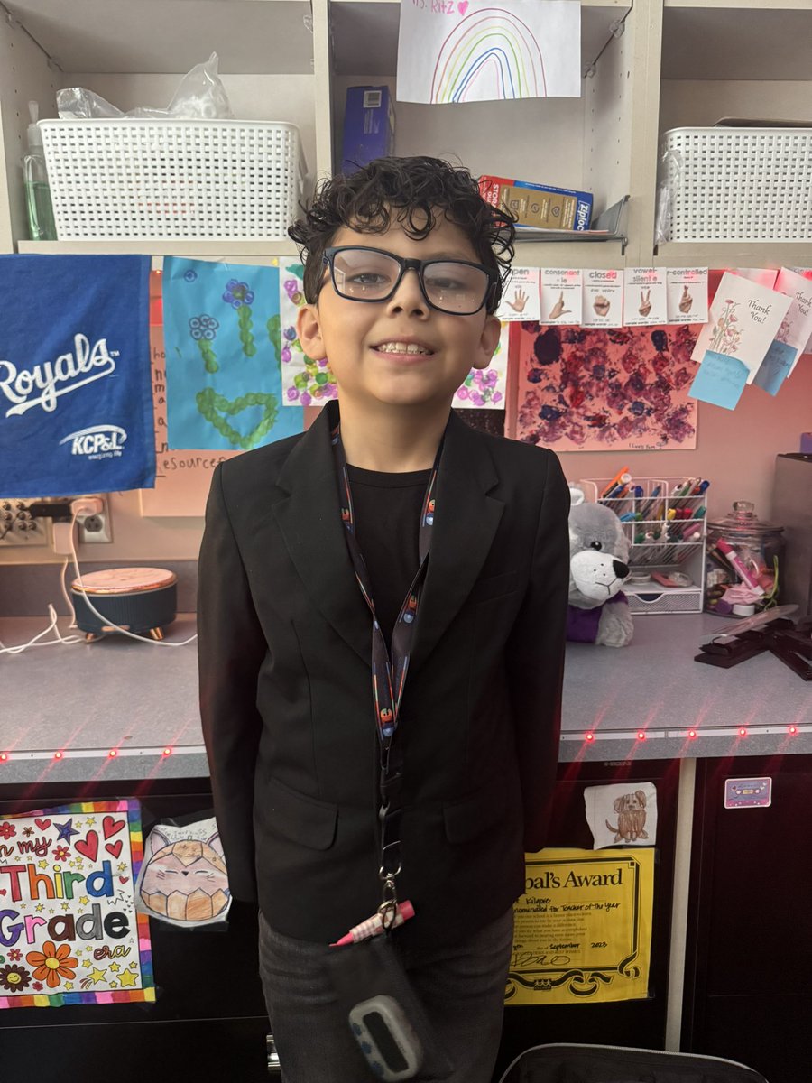 Mrs. Ritz tweet media