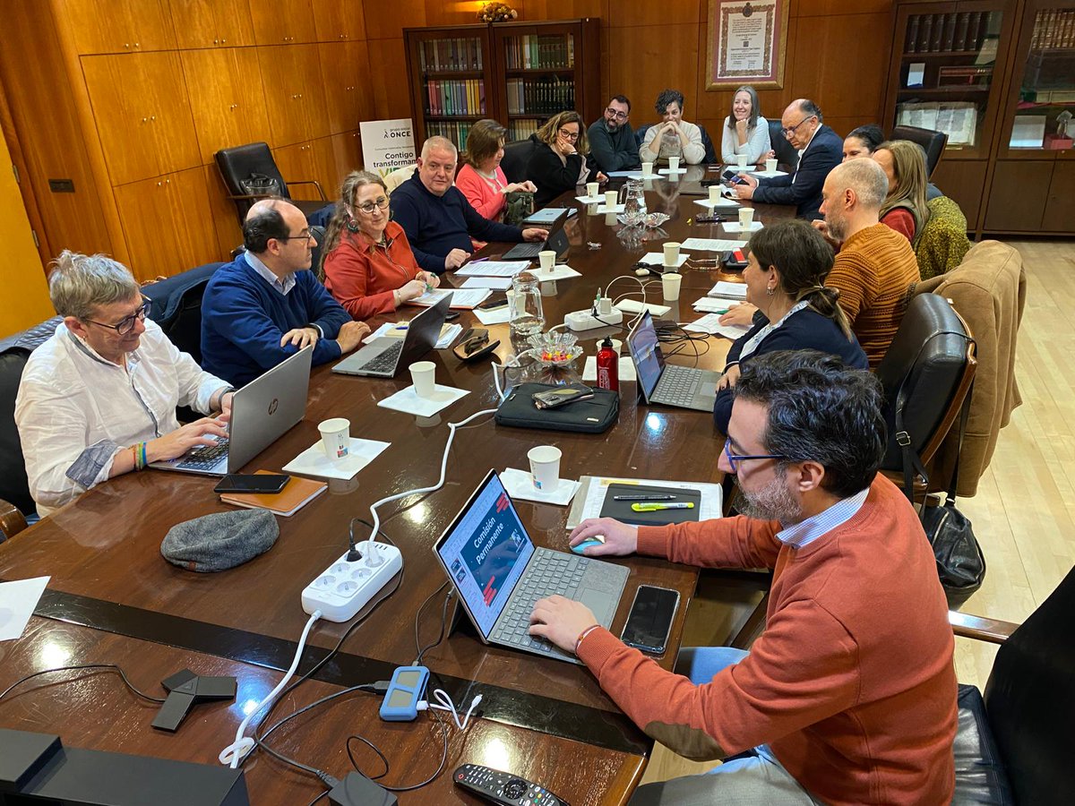 EAPN España tweet media