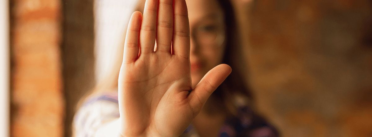 TalentOracle's tweet image. 📬 So, You Don’t Want to Be Contacted on LinkedIn?

How do you strike the right balance between networking and respecting personal boundaries on LinkedIn? Share your thoughts below!

👉 Dive deeper: bit.ly/4jwaDaD 

#LinkedInNetworking #ProfessionalGrowth