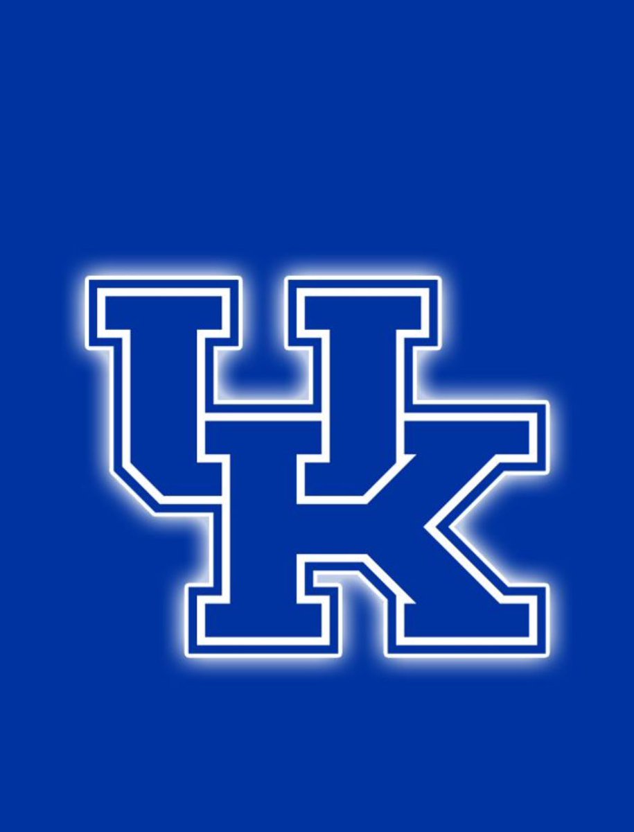 CarterBonner8's tweet photo. All praise to the Most High! After a great conversation @CoachBuffano with I'm blessed and humble to announce I've earned my first SEC offer to The University of Kentucky!! #BigBlueNation 
@CoachChuck9 @CoachChuck06 
@WesleyLavaughn @WPIAL_Insider 
@tyler_calvaruso  @RivalsFriedman
@Cover3_ATH @PghSportsNow 
@210ths @PH_Athletics
