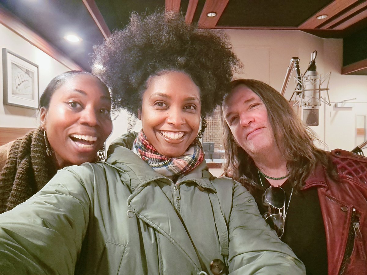 Jessie_Wagner's tweet image. Had a great session at @dugdeepproduction studio! Thanks for choosing us to add our voices to this beautiful project. ❤️ #sessionsinger #werking #singer #explore