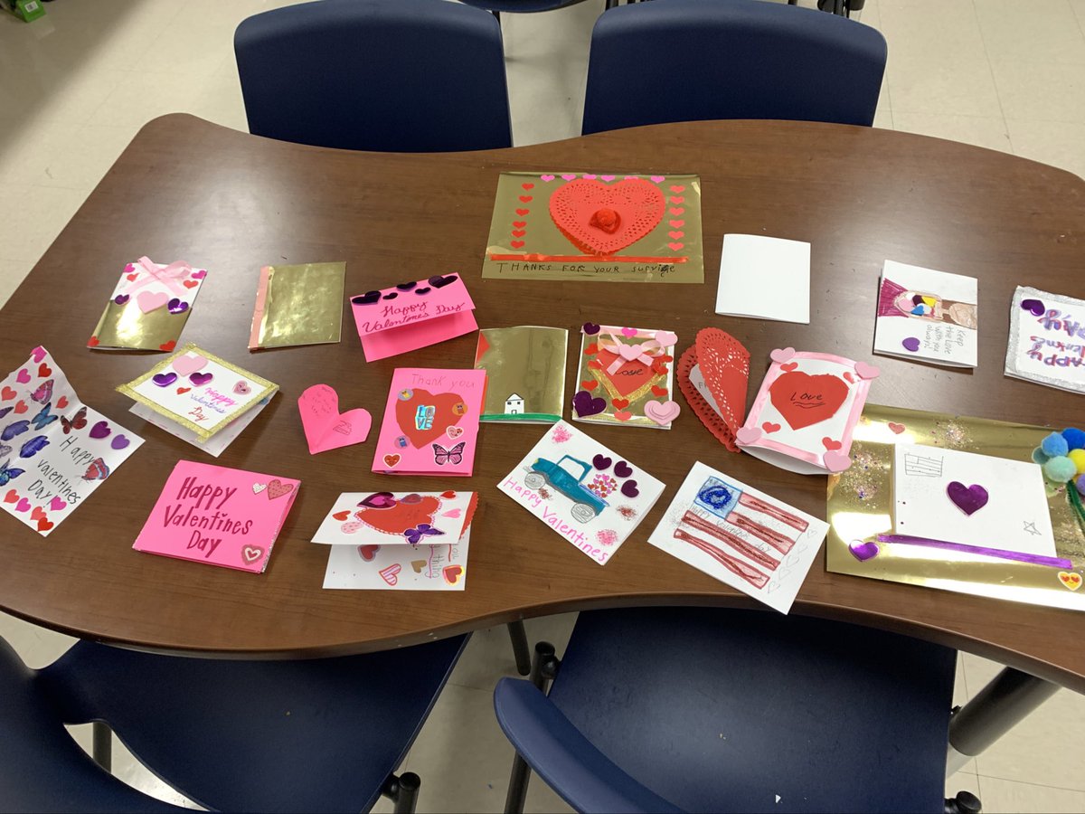 Mrs_ABarrett's tweet photo. Our Military Kids Club members loved getting to participate in creating Valentines for Veterans! Thanks Wernli PTA for partnering with us! @NISDCounseling @NISDWernli @NCANorthside @MsGarza17 #RootEdWernli https://t.co/slckIcZaZt
