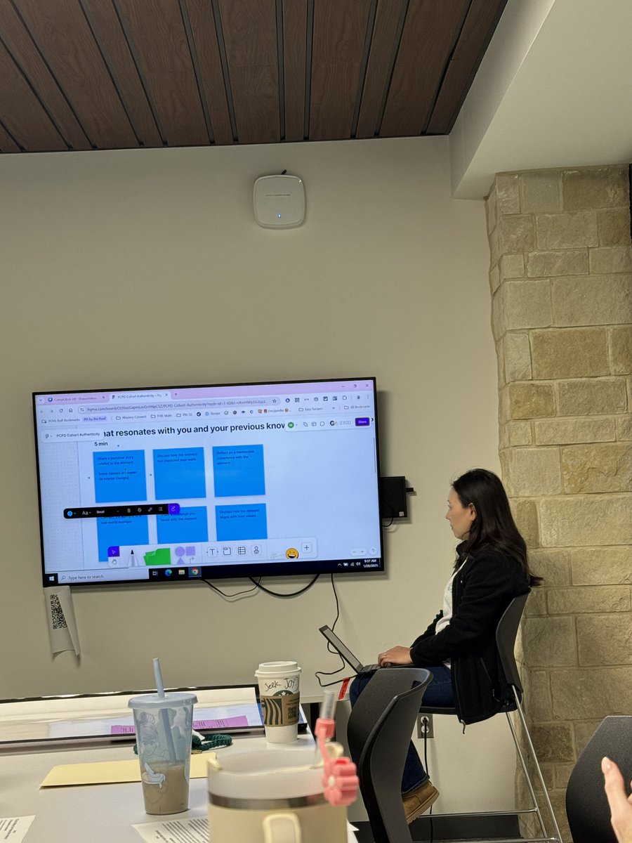 Learn_AndGo's tweet photo. Starting our cohorts today for elements of #pbl Loving my #Authenticity group. Using @figjam to keep our notes #pcpd @PCHSFrisco https://t.co/0t22Jze6HN