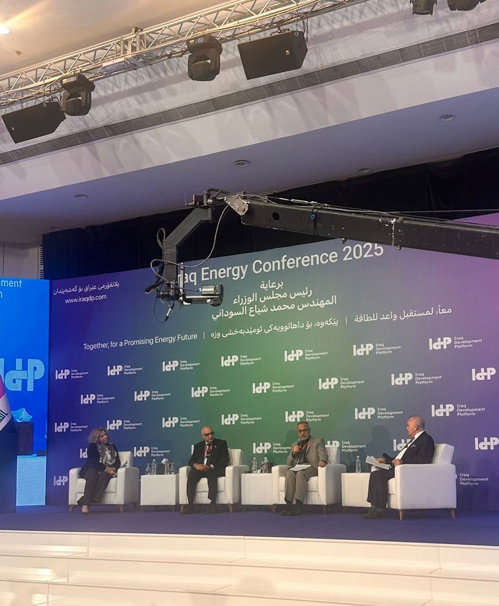 UNIraq's tweet photo. DSRSG/RC/HC @G_Isaczai participated in the Iraq Energy Conference in Baghdad, highlighting how the UN can support Iraq in leveraging technology to advance the energy sector and promote sustainability.
#UNIraq #SDGs #Sustainability #EnergyTransition https://t.co/v4jHir3YV0