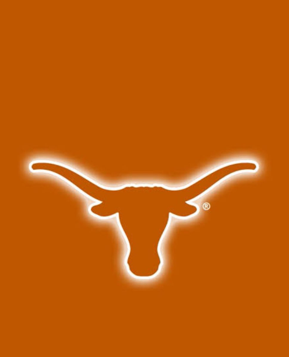 patmonelijah1's tweet photo. After have a great conversation with a Texas coach I’m  blessed to receive a offer from Texas 🤠 https://t.co/xNKN7M7C0N