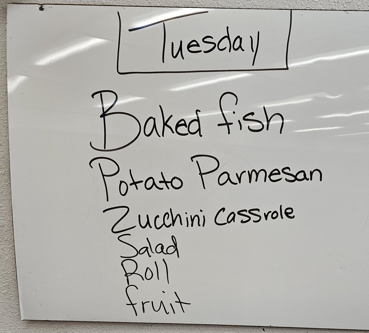 SeniorCenterBC's tweet photo. Today's lunch 😁 https://t.co/eydXU8q7m6