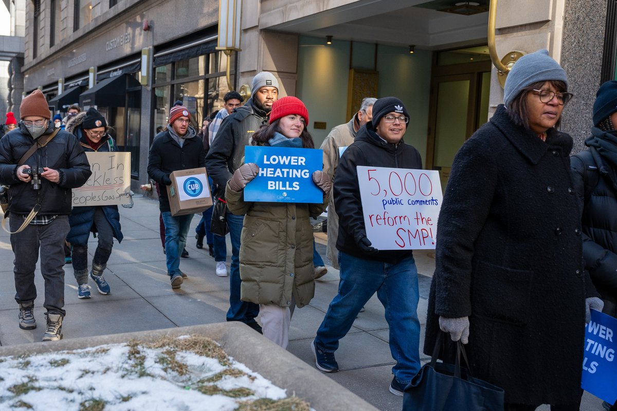 FIPActionFund's tweet photo. This month, our Chicago Outreach Senior Coordinator, Isioma Odum and some of her Green Team members joined others of ICJC Chicago as they took 5,000 public comments to the ICC, calling for reform of People's Gas pipeline replacement program and overall, a cleaner tomorrow. https://t.co/nN04Ssjy3S