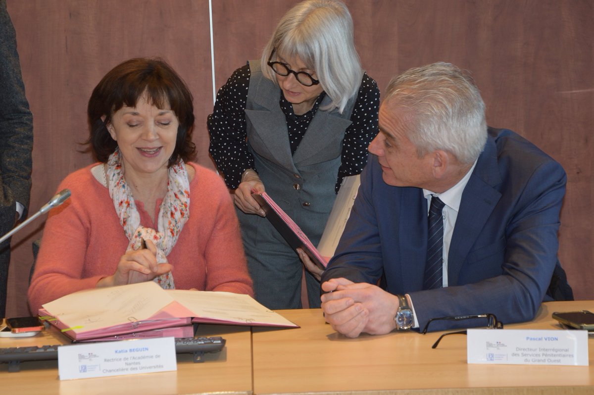 Académie de Nantes tweet media