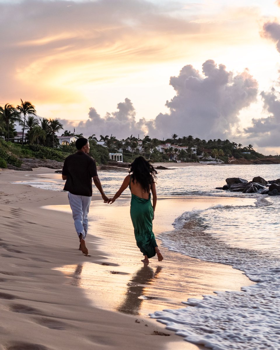 FSRAnguilla's tweet image. A place where precious memories are made. Every footprint in the sand tells a story of joy and timeless moments that stay with you forever.

#DiscoverAnguilla #DreamWithFS