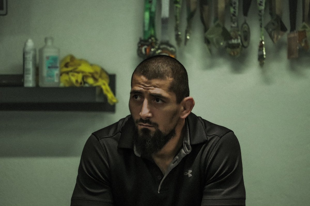 An investment in knowledge pays the best interest. Dedicate time each day to learn something new. #KNOWLEDGE