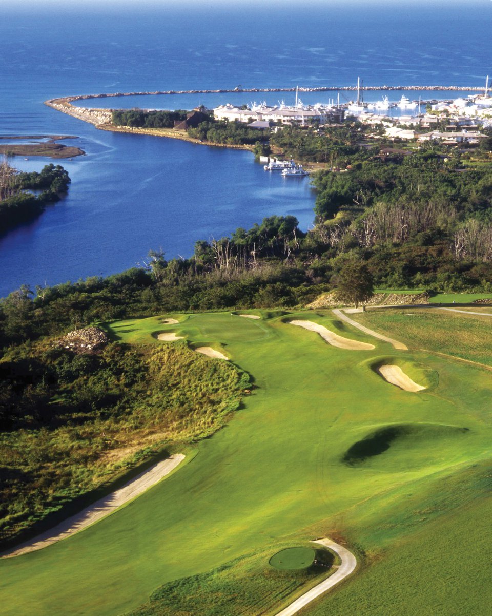 casadecampo's tweet photo. Discover our dramatic Pete Dye-designed Dye Fore layout. "Most underrated course in the Caribbean!"
#DyeFore #casadecamporesort https://t.co/e6RDVpECON