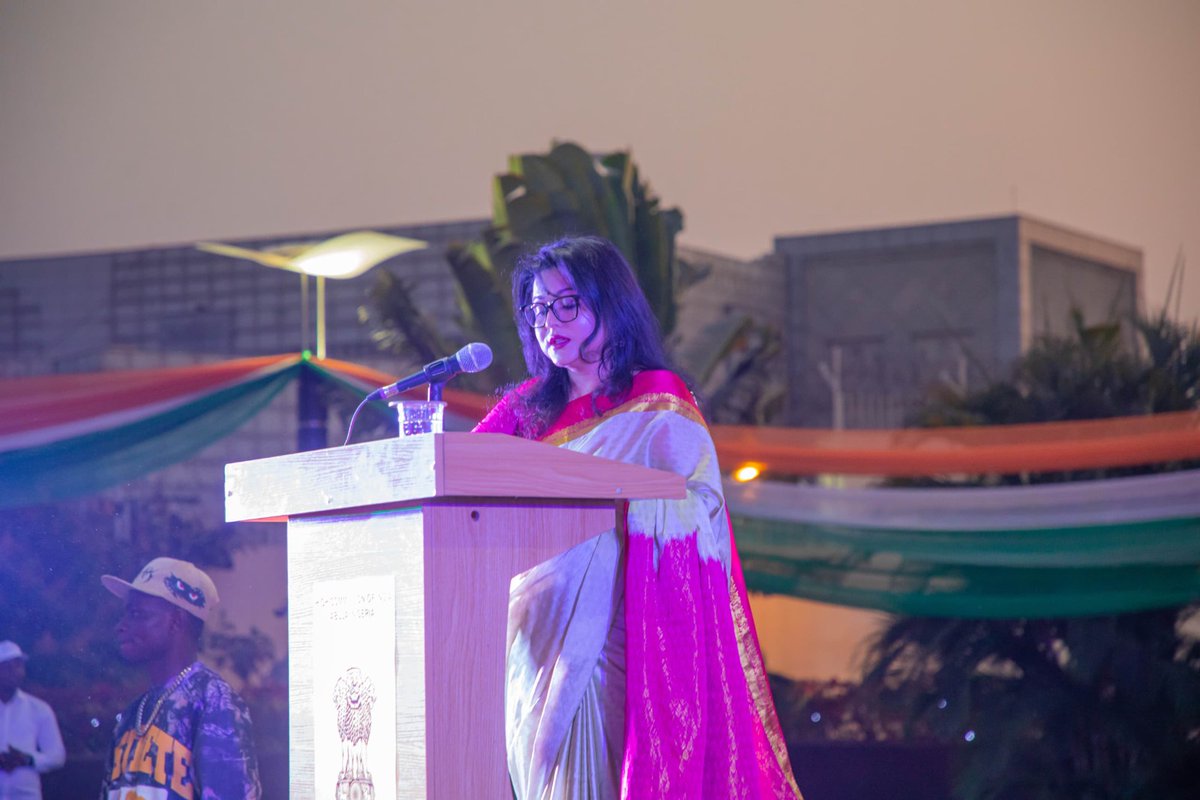india_nigeria's tweet photo. @india_nigeria  hosted a reception to celebrate the 76th #RepublicDay of India. Over 500 eminent personalities from the Nigerian Government, Diplomatic Corps, members  of Indian diaspora &amp; friends from Media attended the event.
@MEAIndia https://t.co/EnpmOB2p76