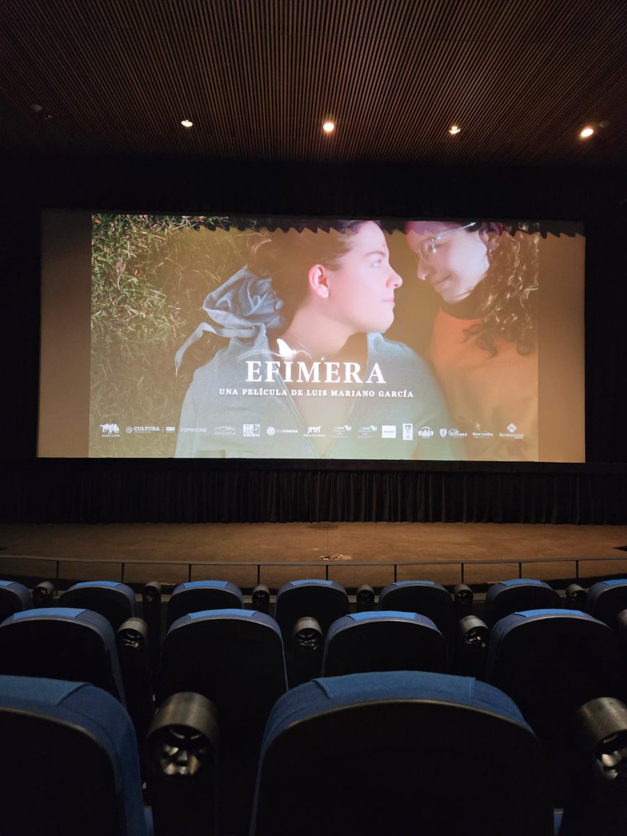 Nuestros amigos de <a href="/NeverlandingP/">NeverlandingPictures</a> nos invitaron a la función de prensa de Efímera la ópera prima del director Luis Mariano García protagonizada por Danae Reynaud y Carla Adell 🎬

Cobertura de <a href="/irmderp/">🐒</a>

Gracias a <a href="/Caloumafilms/">Calouma</a> por la oportunidad