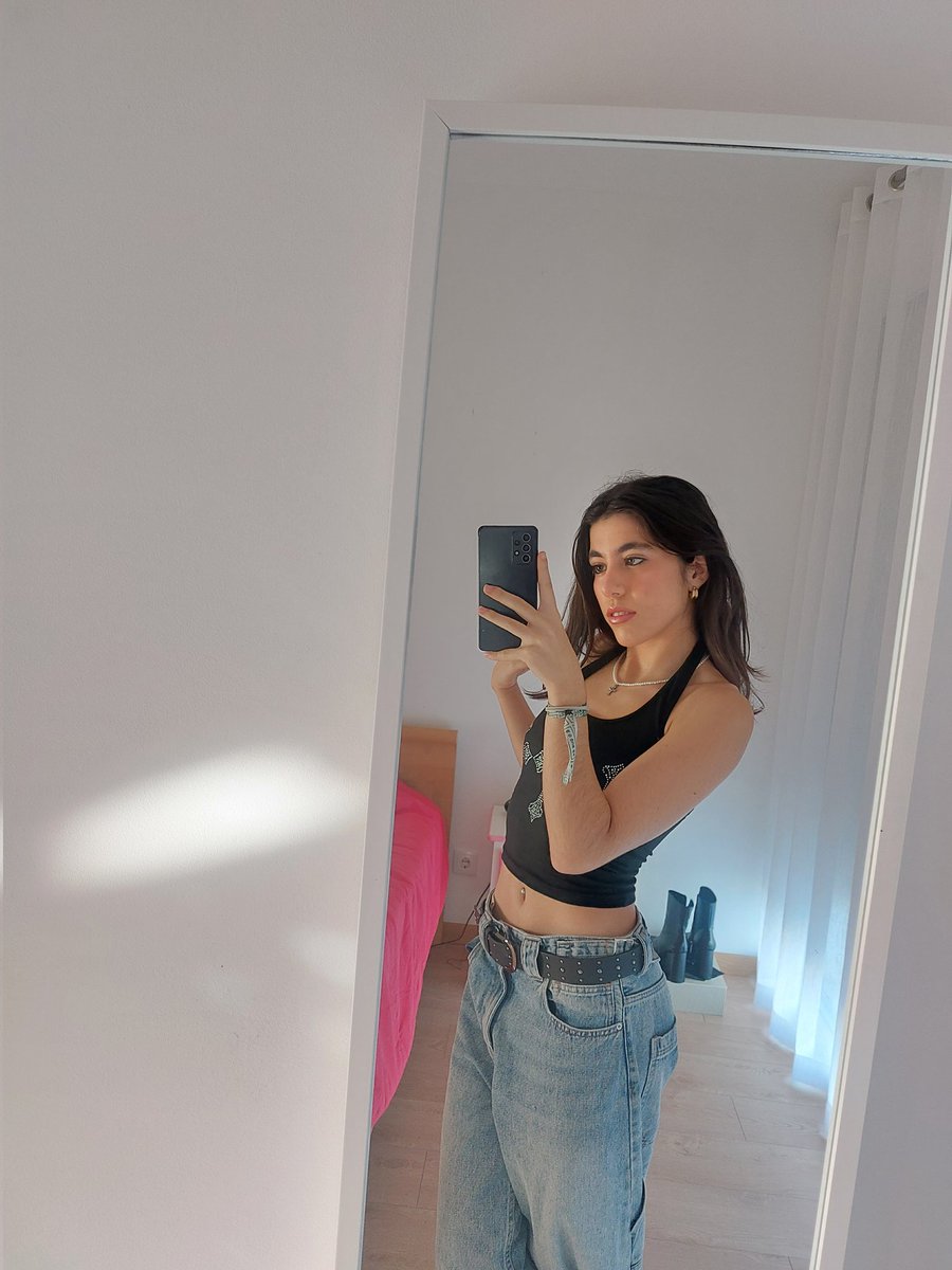 rita.🧛🏻♀️ tweet media