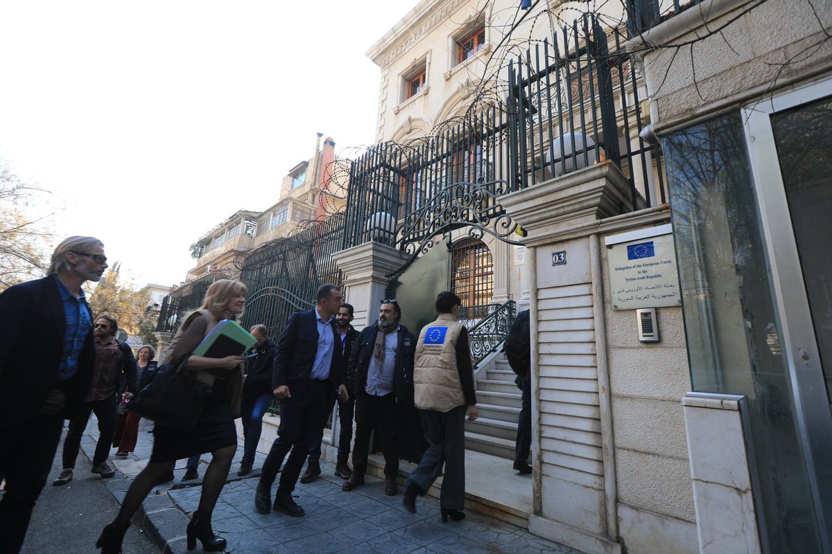 Lora Borissova tweet media