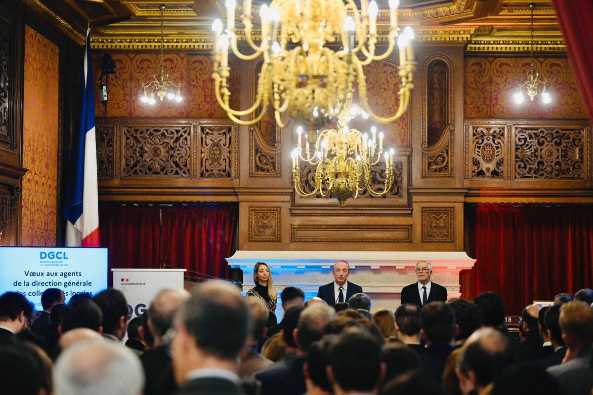 LMarcangeli's tweet photo. Je suis heureux d'avoir participé ce matin aux vœux de la Direction Générale des Collectivités Locales #DGCL.
A la rencontre de ses agents qui épaulent collectivités et élus au quotidien pour améliorer la vie de nos concitoyens et faire avancer l’action publique dans tous nos territoires.
Vous êtes le lien essentiel entre l'Etat et les collectivités, partout en France. Merci pour votre engagement !