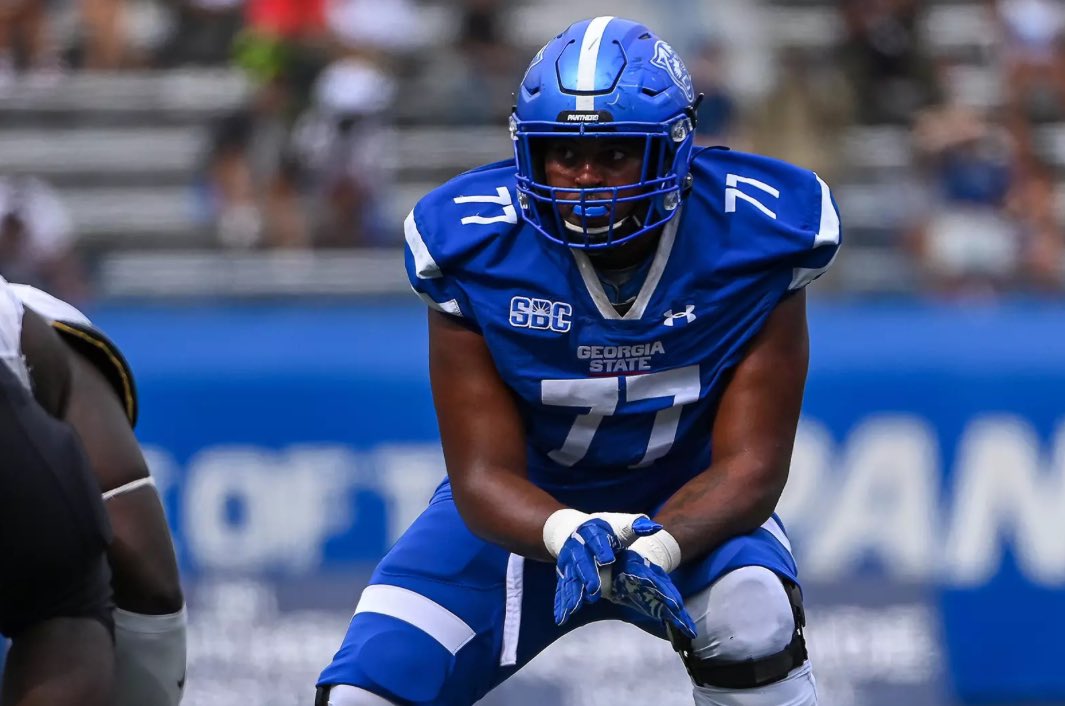 Ky (@jahkhiasneloms8) on Twitter photo It’s a blessing to receive my first offer from Georiga State 🙏🏾 #AGTG The grind don’t stop 💯 <a href="/marcus_gowan/">Marcus Gowan</a> <a href="/shelton_felton/">Coach Shelton Felton</a> <a href="/24VHSFootball/">Valdosta Football</a> <a href="/JTBlack68/">J T. Black</a> It’s a blessing to receive my first offer from Georiga State 🙏🏾 #AGTG The grind don’t stop 💯 <a href="/marcus_gowan/">Marcus Gowan</a> <a href="/shelton_felton/">Coach Shelton Felton</a> <a href="/24VHSFootball/">Valdosta Football</a> <a href="/JTBlack68/">J T. Black</a>