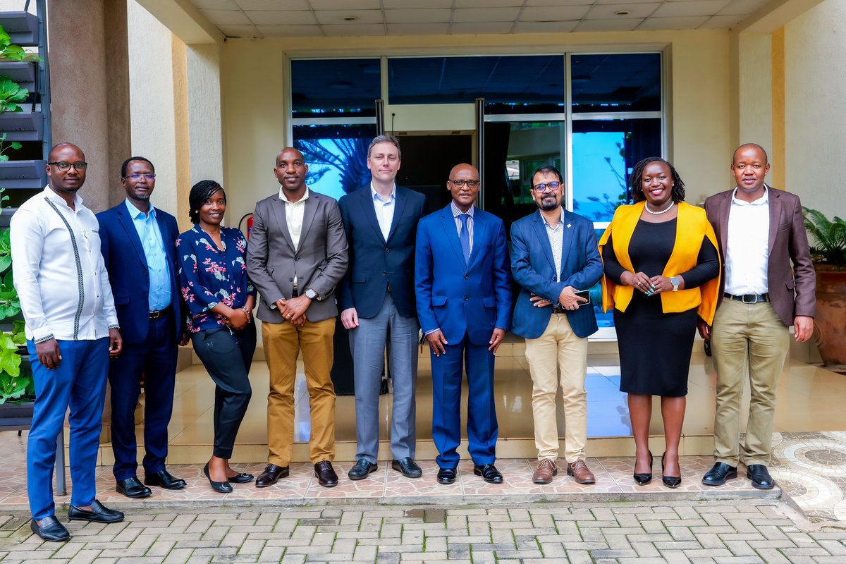 RwandaAgri's tweet photo. Today, Hon. Minister @mcbagabe hosted a meeting with Senior Managers of Mennonite Economic Development Associates; MEDA.
They explored a new strategy for creating decent jobs through agri-food systems and partnership opportunities in agricultural development in Rwanda. https://t.co/UbpdpR4chA