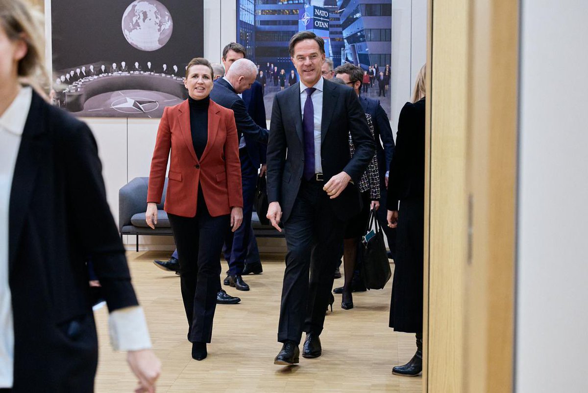 SecGenNATO's tweet photo. Great to see 🇩🇰 PM Mette Frederiksen @Statsmin 
We discussed how we’re working together to enhance security in the Baltic Sea, support #Ukraine, and invest more in defence, including in the High North. https://t.co/3vawQTqjWp