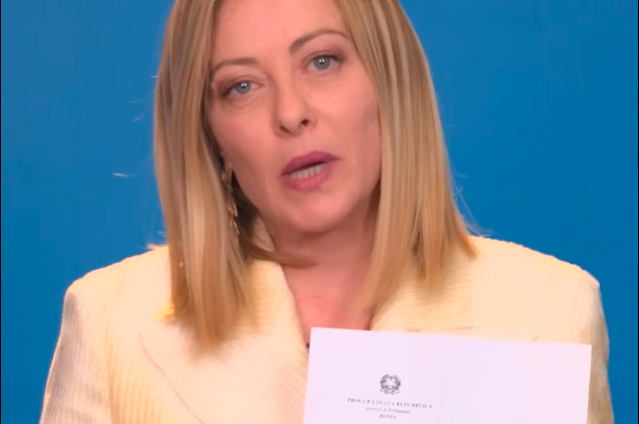viaggrego's tweet photo. Giorgia #Meloni e l’#Annuncio #choc: è #Indagata per #Favoreggiamento e #Peculato sulla vicenda del #Rimpatrio #Almasri. Il solito #Giochino della #Sinistra: #usare i #Giudici #Rossi per provare a far #Cadere un #Governo regolarmente #Eletto! (#VIDEO)! https://t.co/cDq49ee83b https://t.co/6M0UWVmlp2