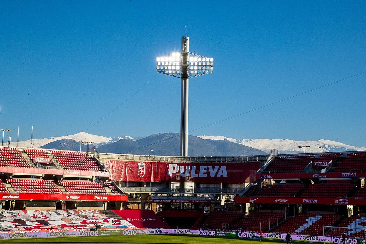 Granada, sur de España. Los Cármenes. 

Mulhacén, pico más alto de la península Ibérica con 3.479 mts sobre el nivel del mar.

Supéralo.