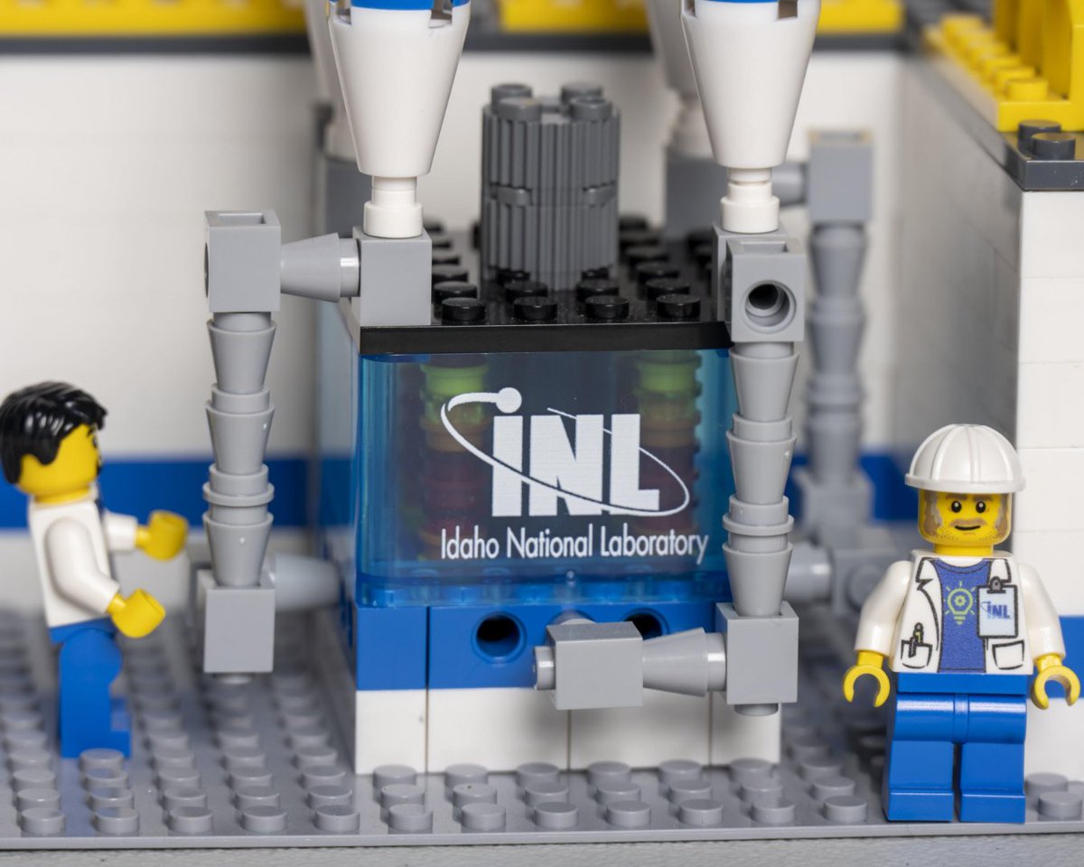 INL's tweet image. We have added an exciting and fun perk exclusive to @INL #inventors on new #patent applications – a custom, MARVEL microreactor-themed interlocking brick toy set with a customizable #LEGO® minifig.

🔗 inl.gov/impacts/resear…
🔗 inl.gov/feature-story/…

#LEGODay #Microreactor