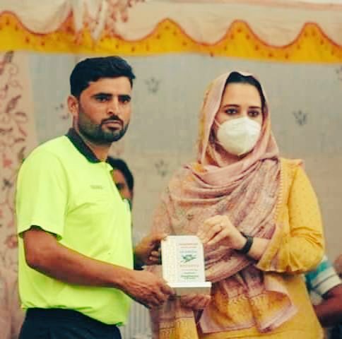 parrayjohn1's tweet photo. #refereelife
@DCBaramulla https://t.co/P0CfLeI52T