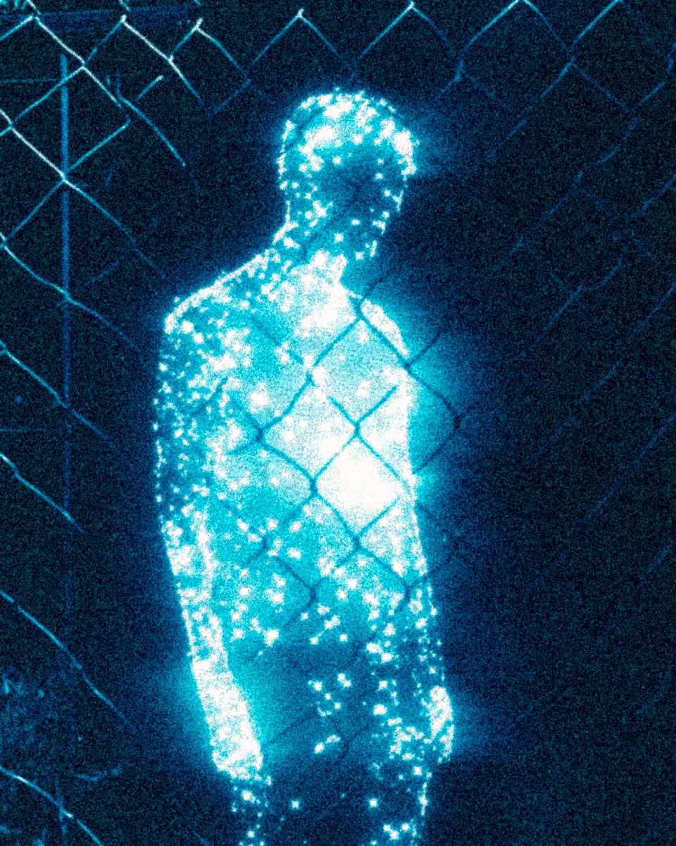 etozheques tweet media