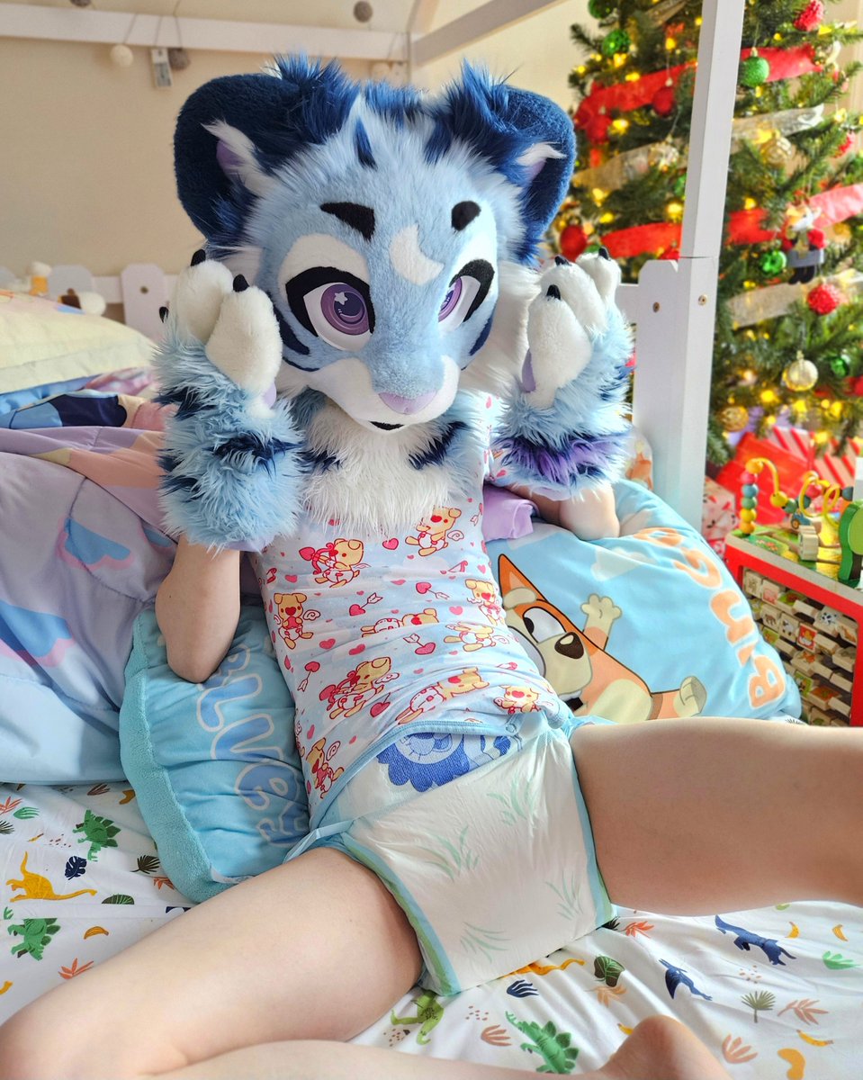 SmolPrincessPup's tweet photo. Heck https://t.co/BA6FKEezgq